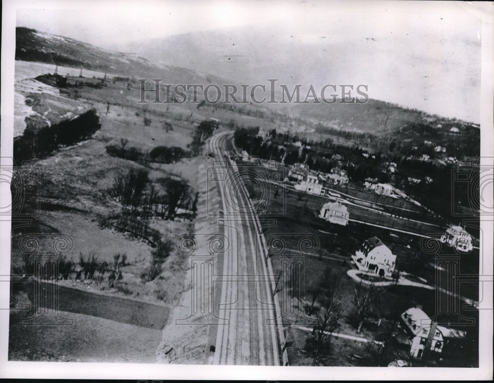 1955 Press Photo Aerial Photo J. Fred Haworth Kite- Historic Images