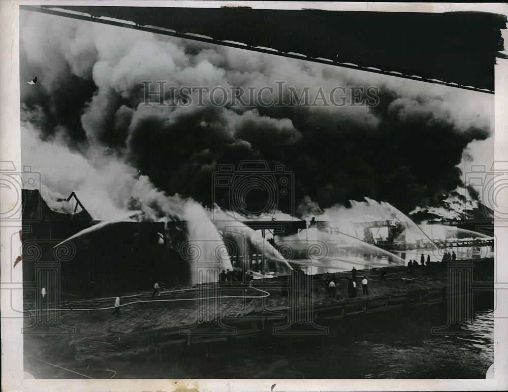 1937 Press Photo alarm fire at North Pier in Philadelphia, Pa. - Historic Images