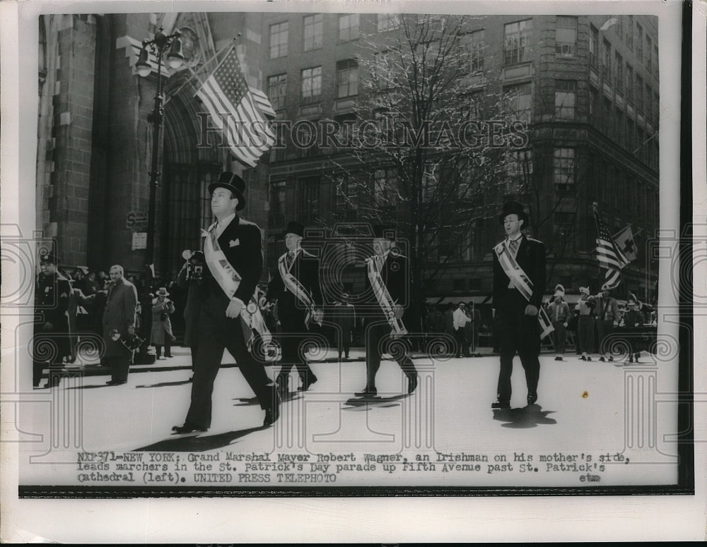 1954 Press Photo NYC, Grand Marshal Rbt Wagner leads St Patrick's Day parade