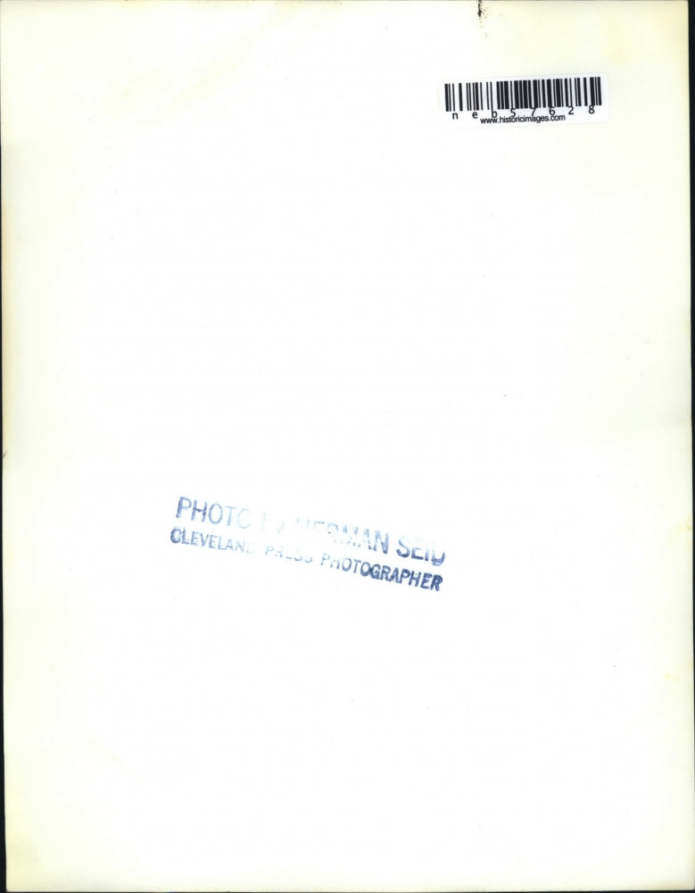 Press Photo Outside Bank Teller Window Damaged