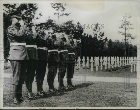 1934 Press Photo American Memorial Day at Brookwood Cemetary in England- Historic Images