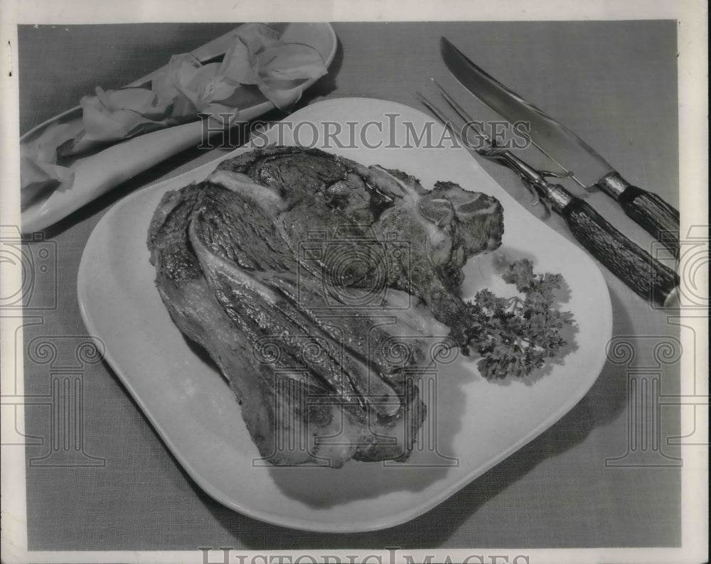 1950 Press Photo Pot Roast Prepared For Meal- Historic Images