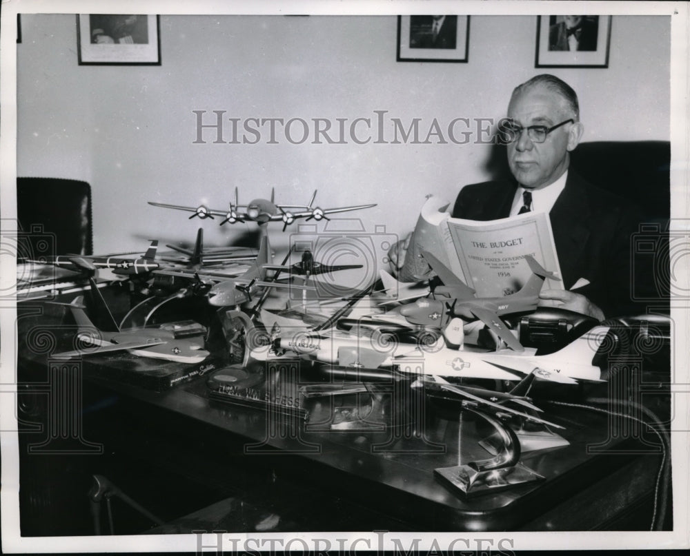 1957 Press Photo Ohio Republican Congressman William E Hess - Historic Images
