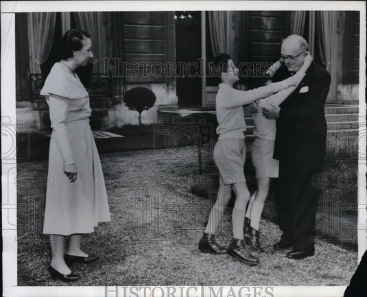 1950 Press Photo President Vincent Auriol, grandsons Jean Claude, Jean-Paul- Historic Images