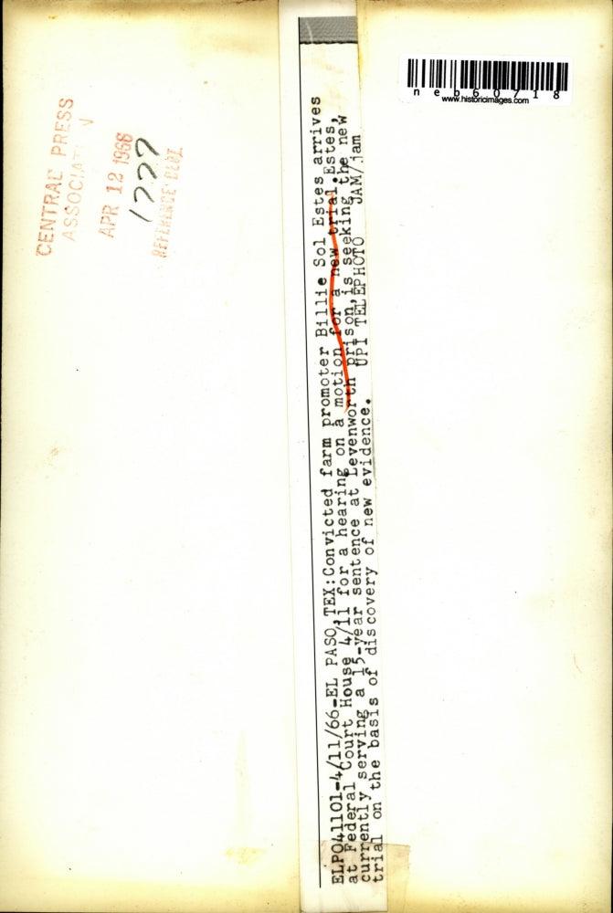 1966 Press Photo Billie Sol Estes convicted farm promoter arrives at the Federal