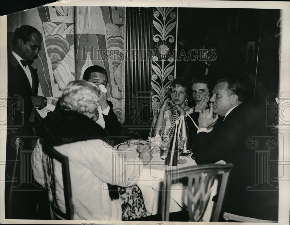 1934 Press Photo Simplon Club in NYC,Mrs Metcalfe,JW Leeds,J Metcalfe