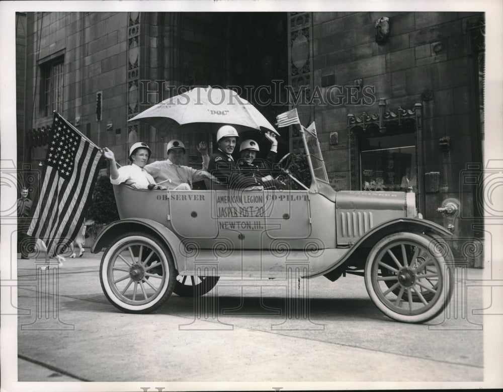1949 Press Photo Chicago, Ill Legionaires convention.Dan Diel, Mel Wakefied,