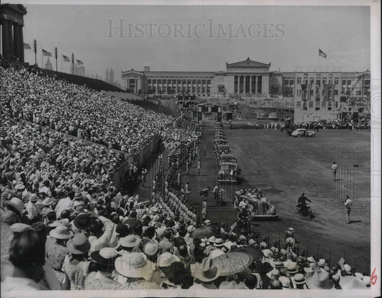 1938 Press Photo Crown Prince Gustaf Adolf of Sweden at Chicago parade- Historic Images
