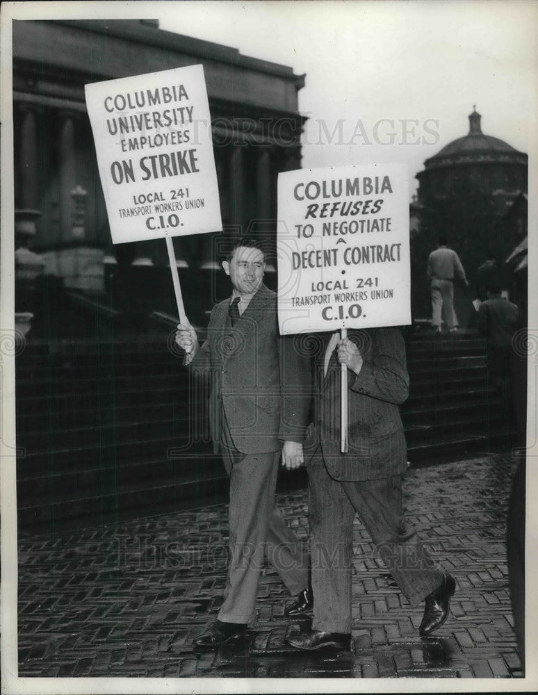 1946 Press Photo Columbia University workers picket during strike - neb62830