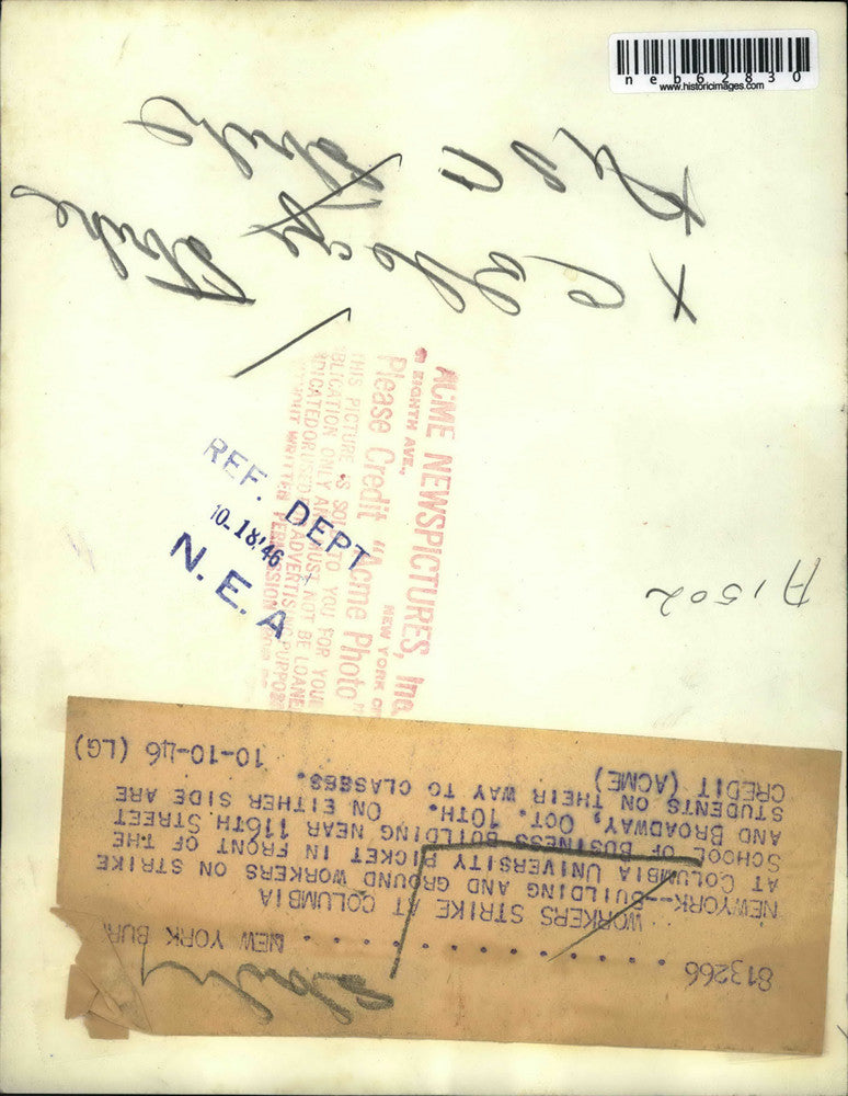 1946 Press Photo Columbia University workers picket during strike - neb62830