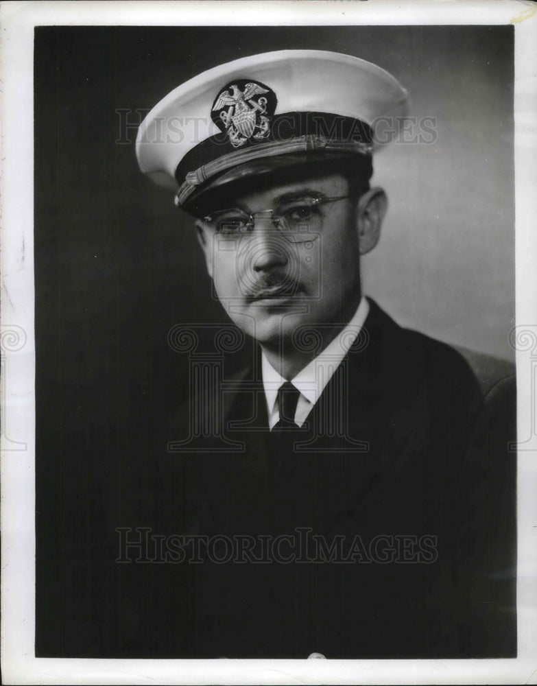 1945 Press Photo Edward J. Maroney, Sales Manager of United States Plywood Corp- Historic Images