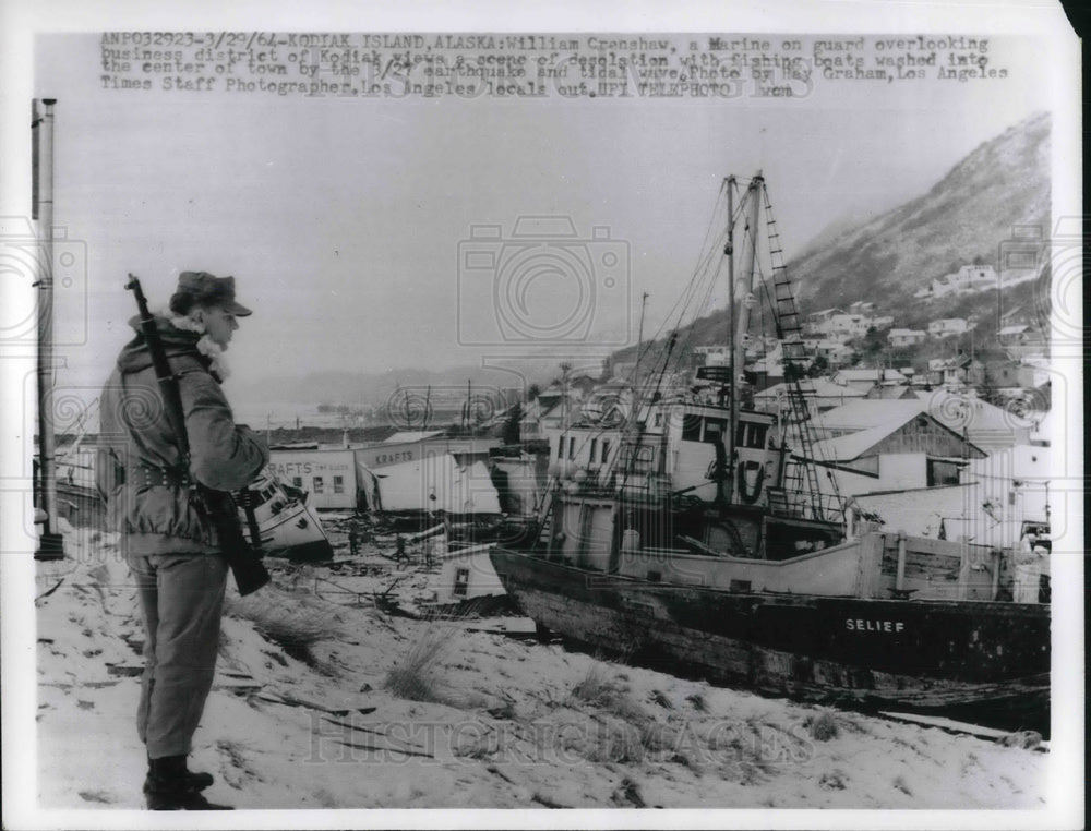 1964 Press Photo William Crenshaw Overlooking The Kodiak- Historic Images