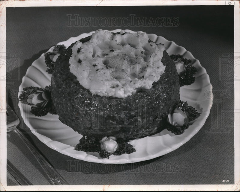 Load image into Gallery viewer, 1949 Press Photo Meatloaf made with oatmeal &amp; beef served with potatos
