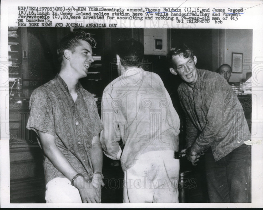 1959 Press Photo Tom Baldwin, James Osgood, Vincent Ferrovecchio arrested