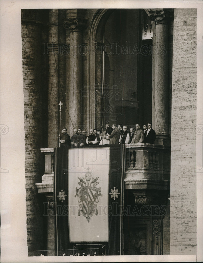 Load image into Gallery viewer, 1939 Press Photo Eugenio Cardinal Pacelli, papal sec. of State proclaim new Pope
