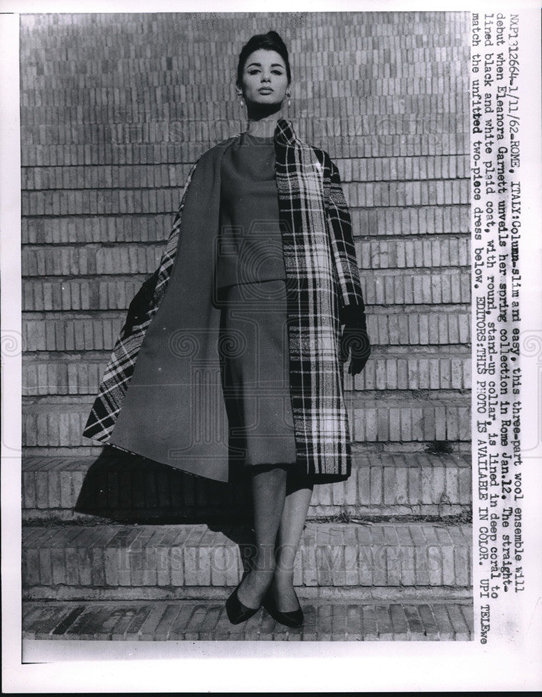 1962 Press Photo Eleanor Garnett unveils her Spring Collection in Rome