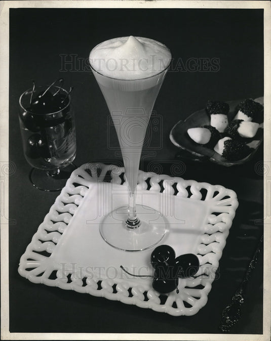 1971 Press Photo Cold Drinks - neb69155