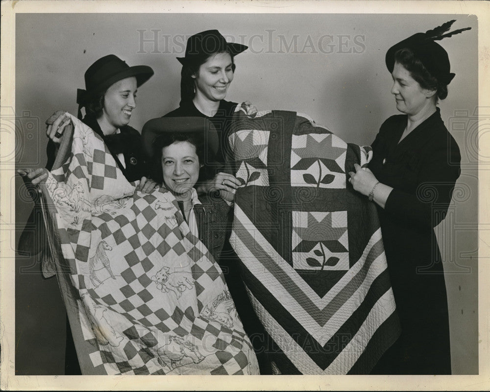 1941 Press Photo Mrs CH York Mrs EJ Tauch Mrs AE Griffith Mrs Arthur Horesh- Historic Images