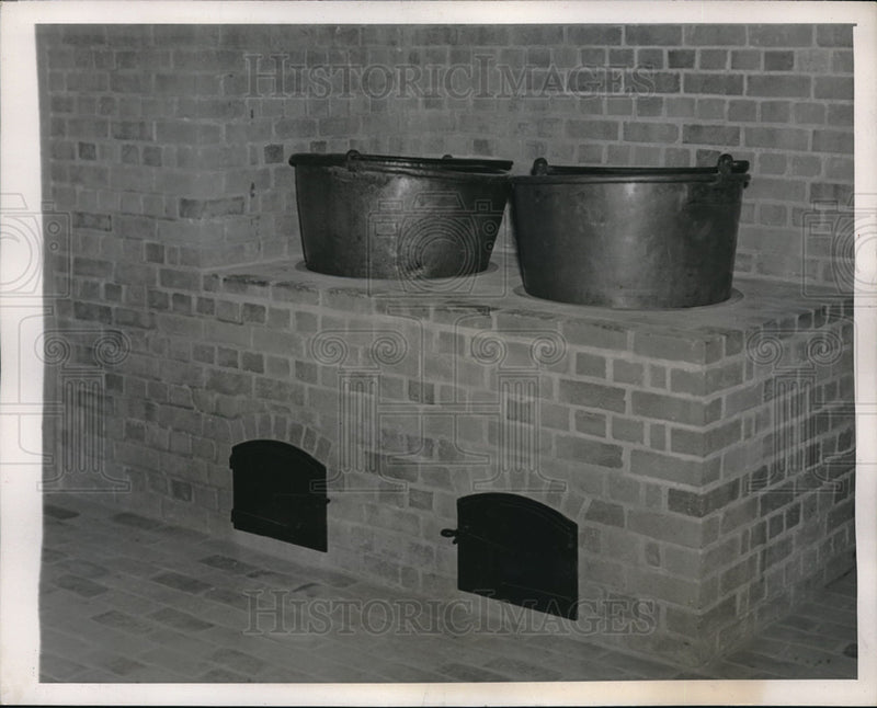 Load image into Gallery viewer, 1939 Press Photo Stove and Kettle arrangement in wash room of William Penn home
