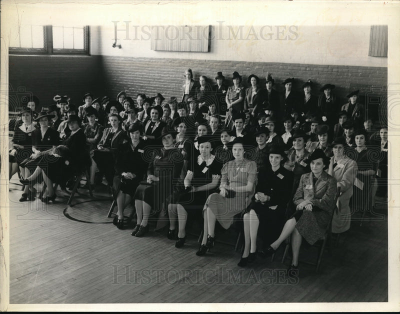 Load image into Gallery viewer, 1940 Press Photo Lakewood McKinley School PTA - neb69392
