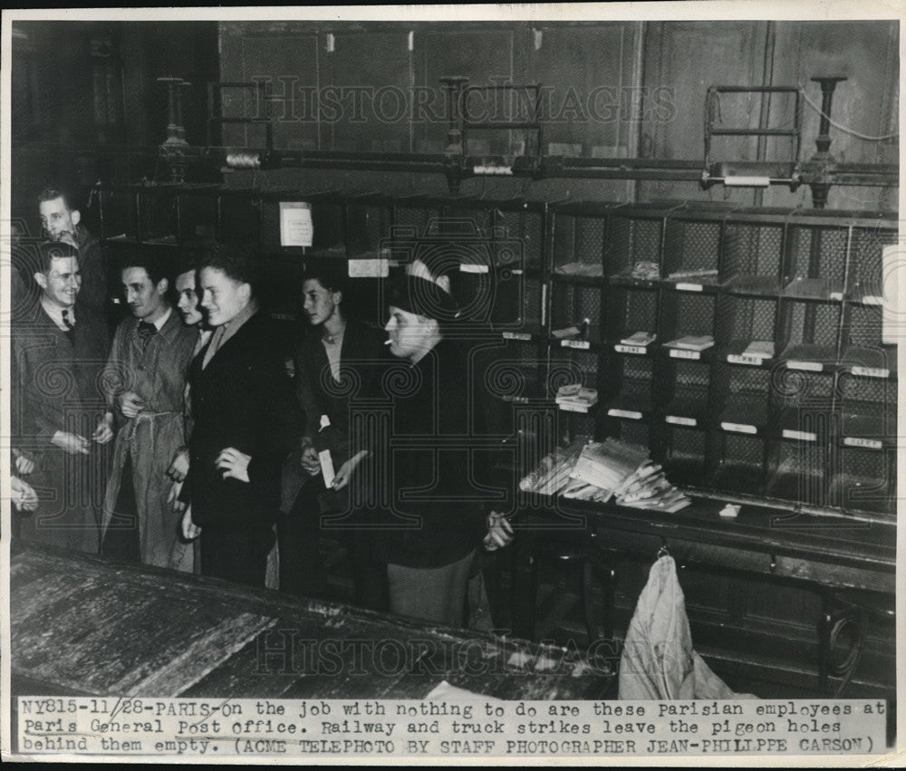 1942 Press Photo Paris General Post Office workers on strike- Historic Images