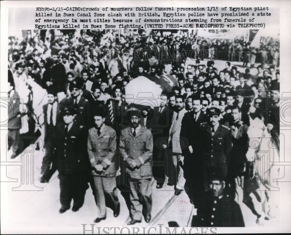 1952 Press Photo funeral procession of Egyptian pilot killed by British- Historic Images