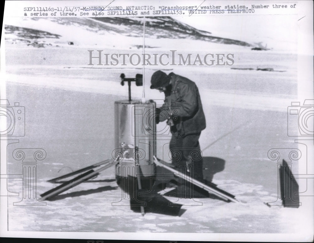 1957 Press Photo Grasshopper Weather Station Number 3 McMurdo Sound Antarctic- Historic Images