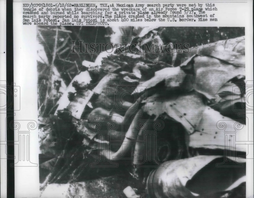 1962 Press Photo wreckage of Air Force T-29 plane near San Luis Potosi, Mexico- Historic Images