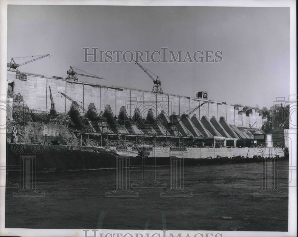 1961 Press Photo The Robert Moses Niagara Power Plant, Niagara Falls, New York- Historic Images