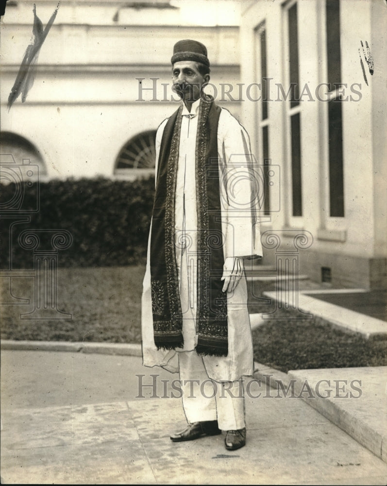 1924 Press Photo Herwan AJ Noble of Bombay India