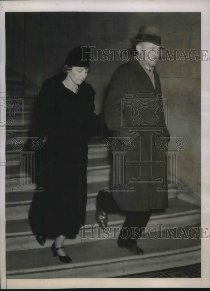 1937 Press Photo Mr &amp; Mrs Robert O&#39;Connor After Visit With Daughter in Jail- Historic Images