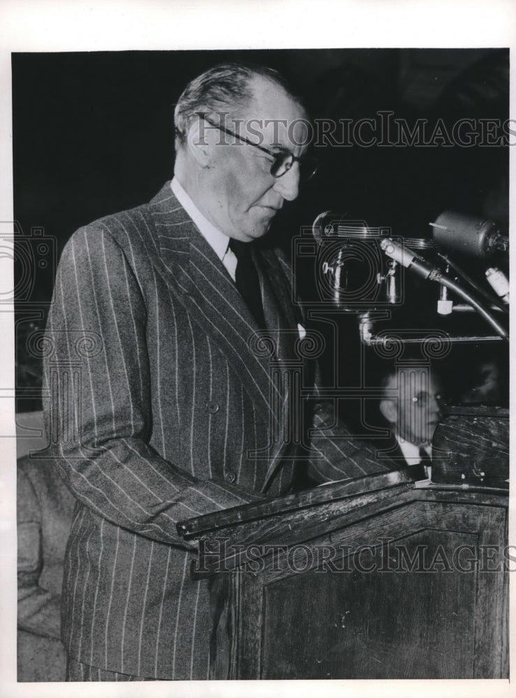 Load image into Gallery viewer, 1947 Press Photo Lord Inverchapel, British Ambassador to U.S. - neb85745
