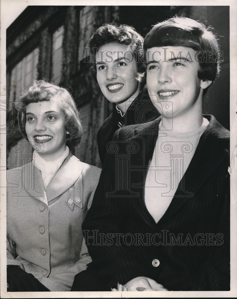 1956 Press Photo Kent State homecoming queen Patricia Moran &amp; attendants- Historic Images