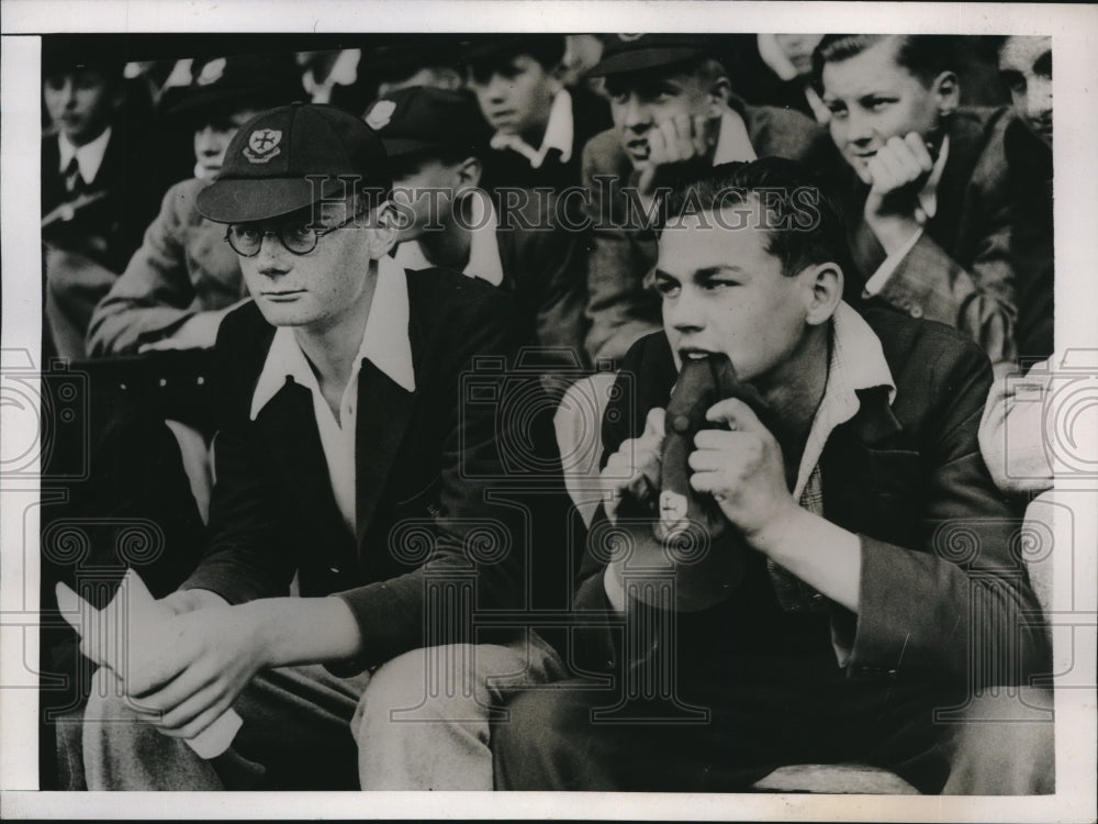 1937 Press Photo White City, London, England  school lads at a game- Historic Images