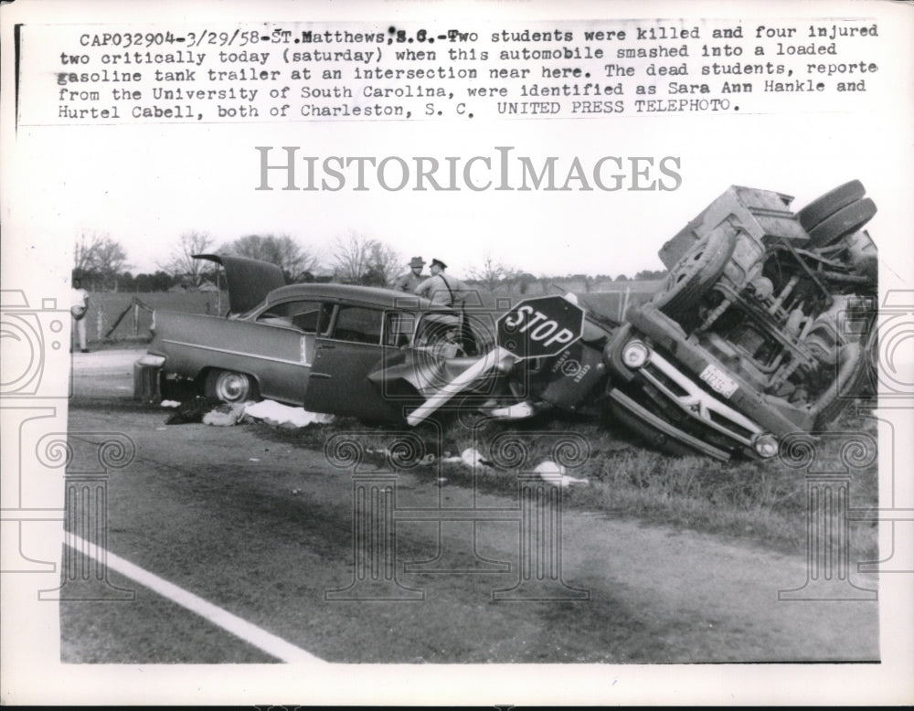 1958 Press Photo 2 students were killed after their car smashed a gas tank truck- Historic Images