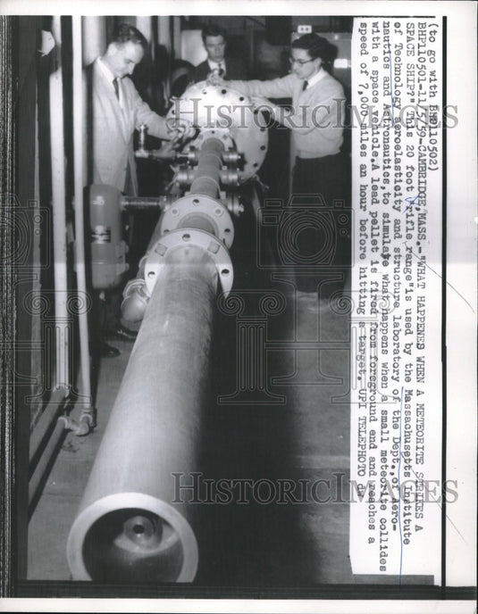 1959 Press Photo 20-foot "rifle range" at Massachusetts Institute of Technology- Historic Images
