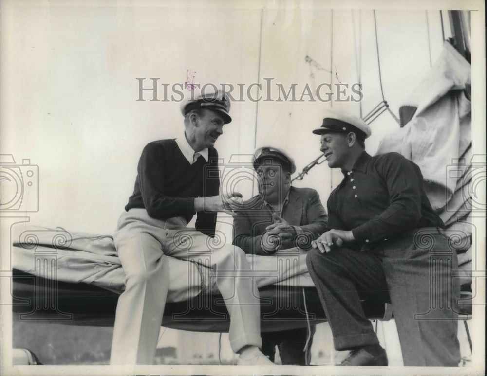 1936 Press Photo Actor Lee Tracy,Sec. Rbt Lewis & Charley Grimm, Cubs mgr