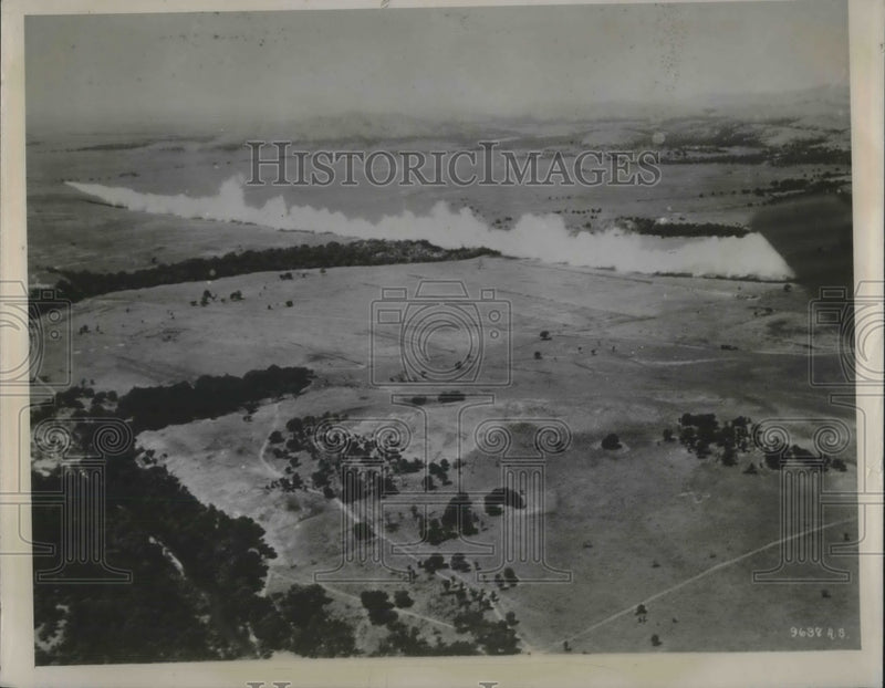 Load image into Gallery viewer, 1940 Press Photo Aerial View Of Smoke Screen

