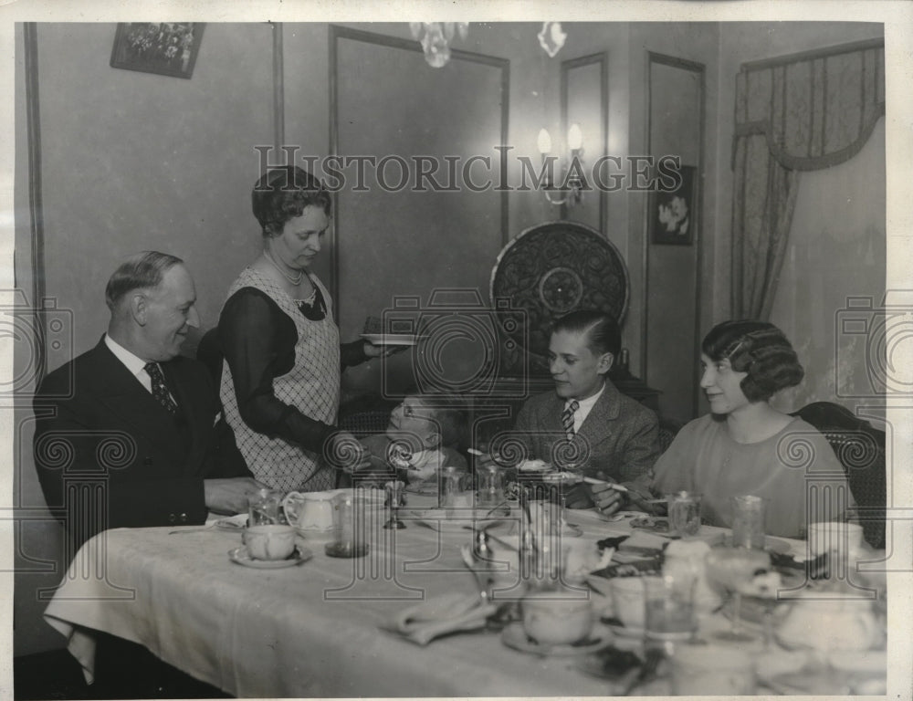 1928 Press Photo Mrs. Salem Jaranewski, County Recorder, Cook County- Historic Images