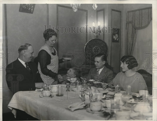 1928 Press Photo Mrs. Salem Jaranewski, County Recorder, Cook County- Historic Images
