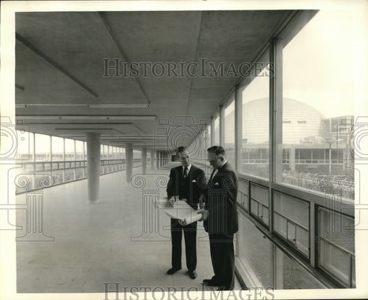 1956 Press Photo Dr Gerald Hamill & Dr Alfred Kraft hospital administrators