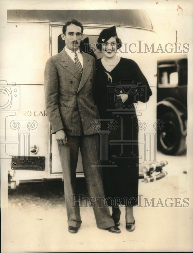 1934 Press Photo Carmen Mendieta Valez Daughter of President of Cuba &amp; Husband- Historic Images