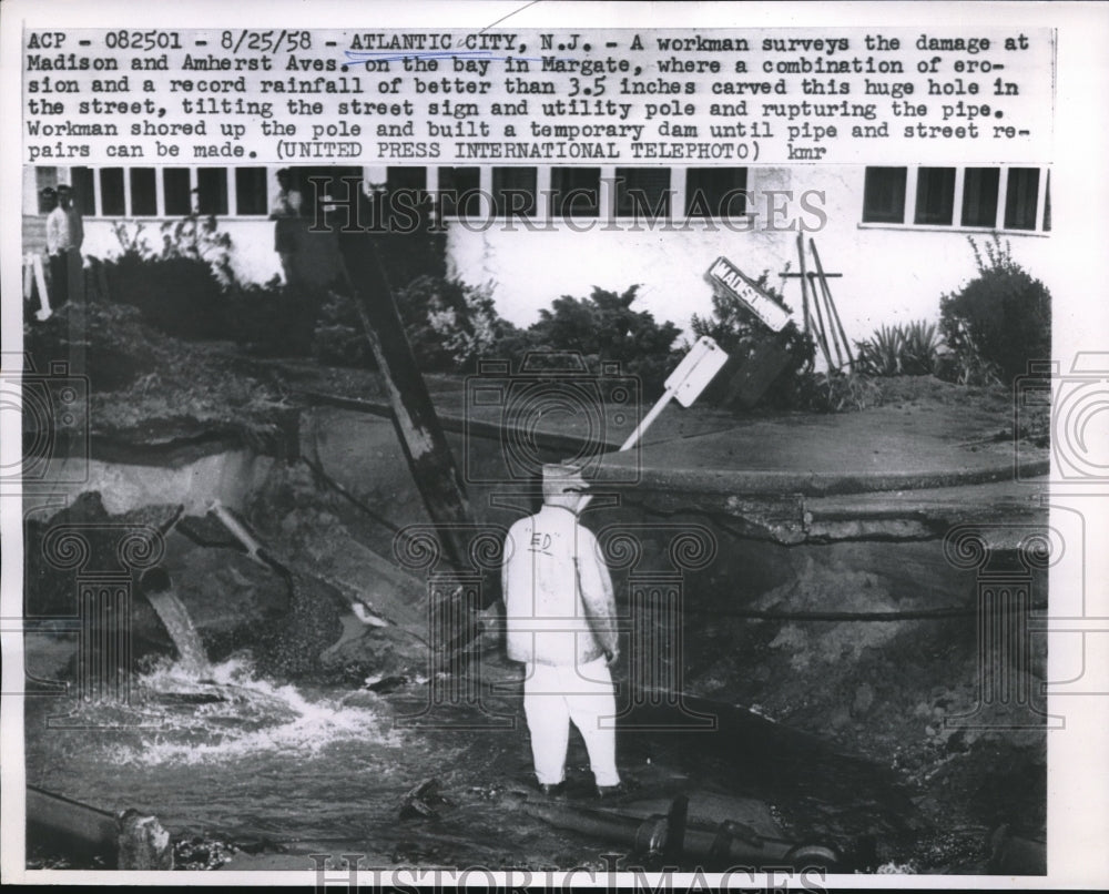 1958 Press Photo Atlantic City, NJ  erosion &amp; rain cause street to collapse- Historic Images