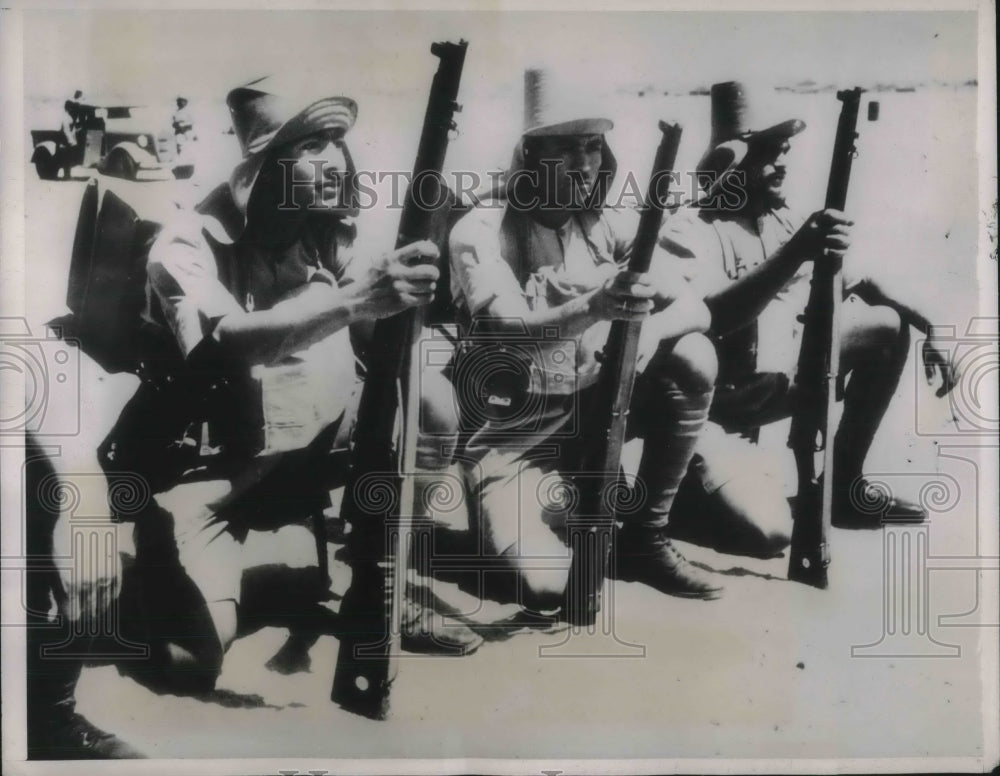 1939 Press Photo Egyptian Troops during maneuvers in the desert- Historic Images