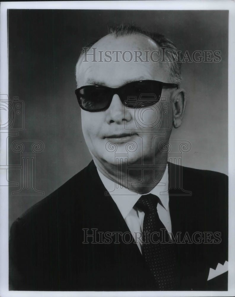 1974 Press Photo Floyd Corbin of Los Angeles, Calif.- Historic Images