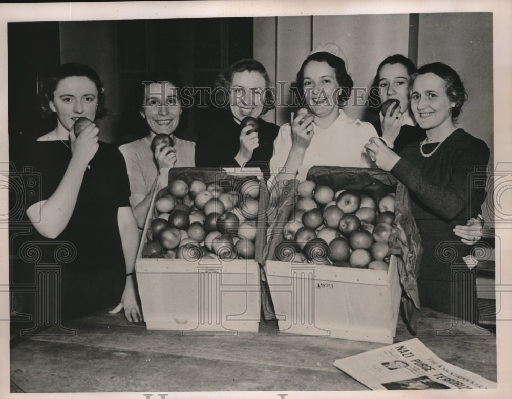 1938 Press Photo Kathryn Murphy, Catherine Whalen, Brew Shiferdercker Peggy- Historic Images