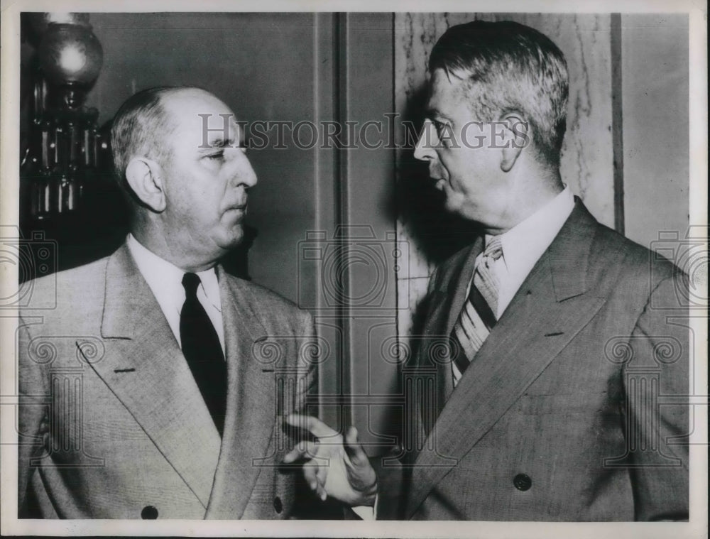 1951 Press Photo Sen. Richard Russell &amp; Lt Gen Albert Wedameyer in D.C,- Historic Images