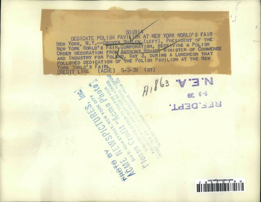 1939 Press Photo Grover Whalen Receiving Polish Decoration From Anthony Roman