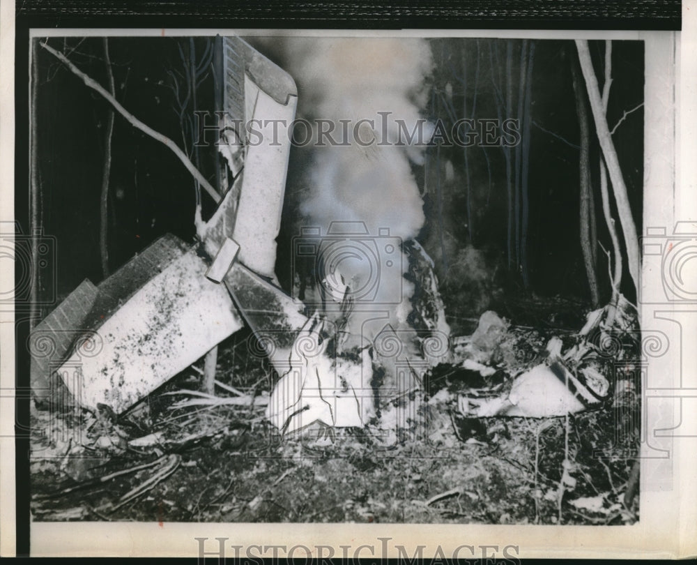 1953 Press Photo Wreckage Of Governor Kim Siegler's Plane After Crash