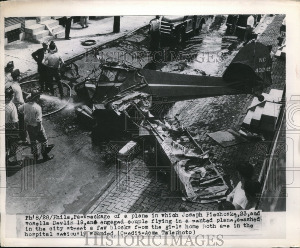 1949 Press Photo Wreckage Of Plane In Which Joseph Piechoske & Rosella Davlin